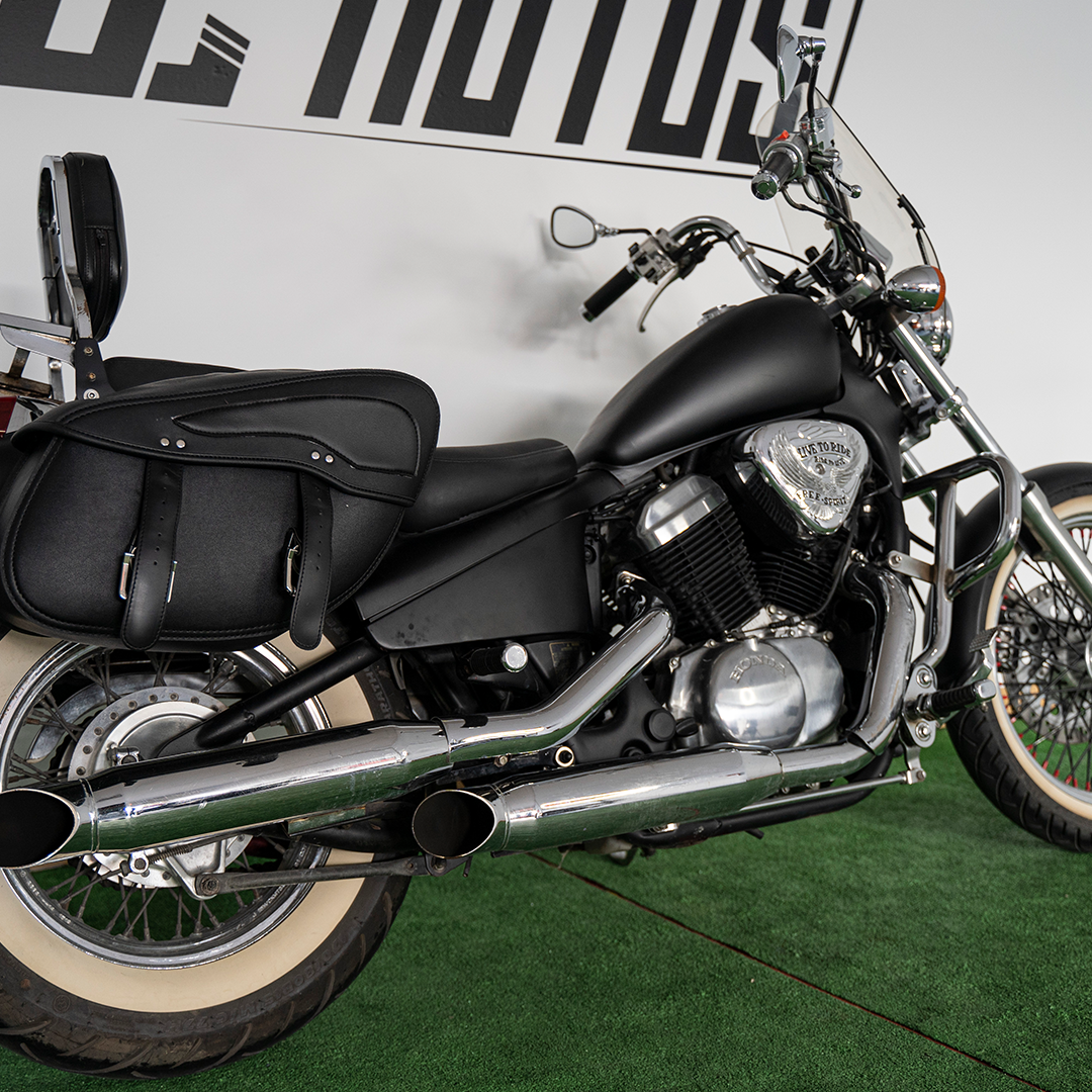 HondaShadow600-3