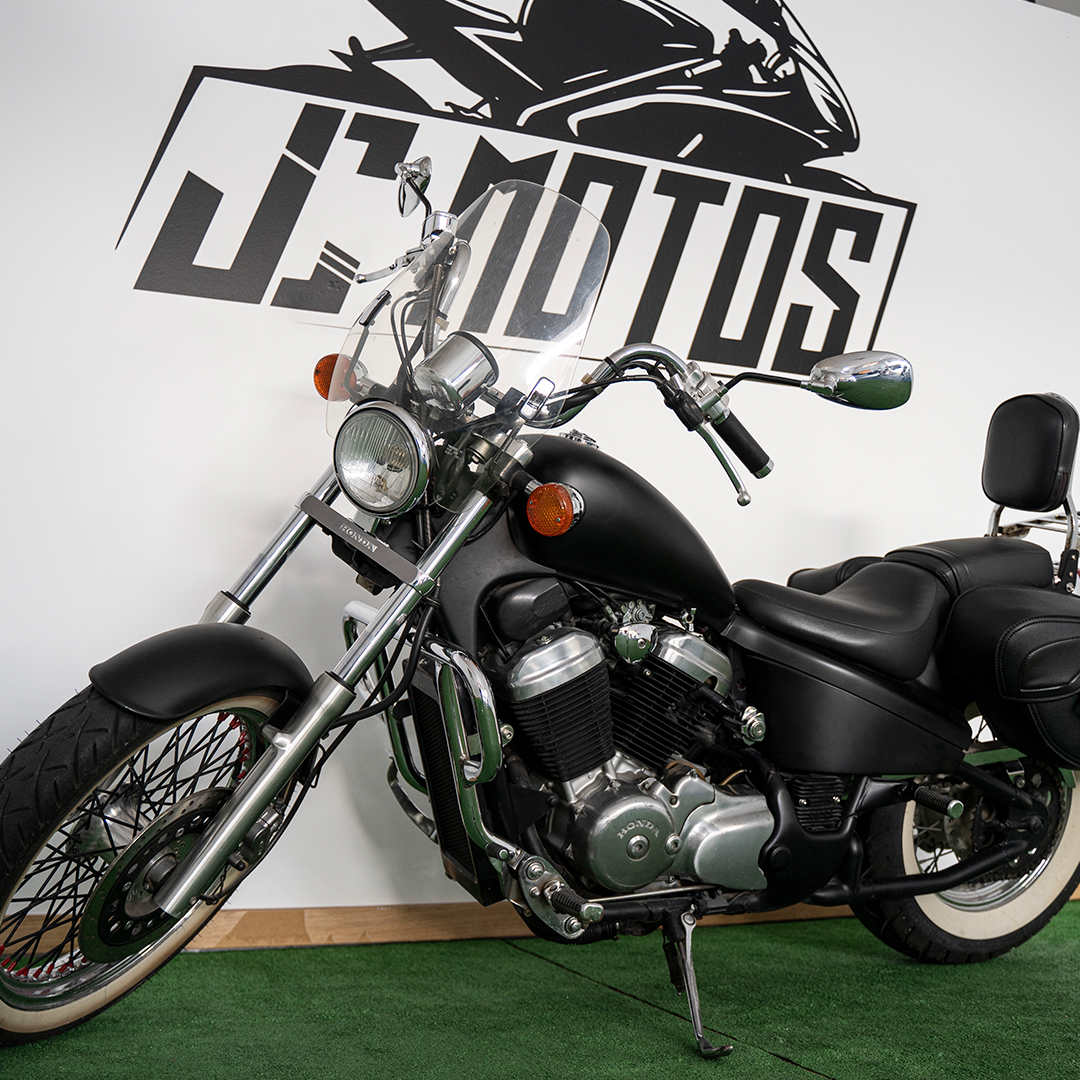 HondaShadow600-5